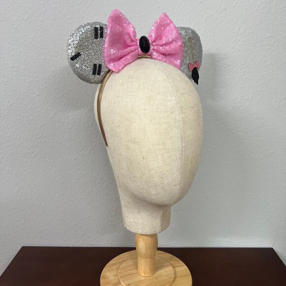 Eeyore Minnie Ears | Disney’s Winnie the Pooh-Inspired Mouse Ears Headband - Picture 4 of 5